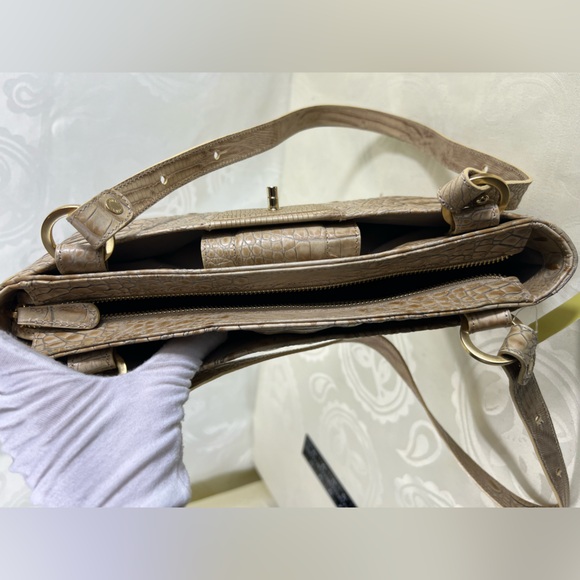 NWT Brahmin Shoulder Bag - Picture 10 of 10